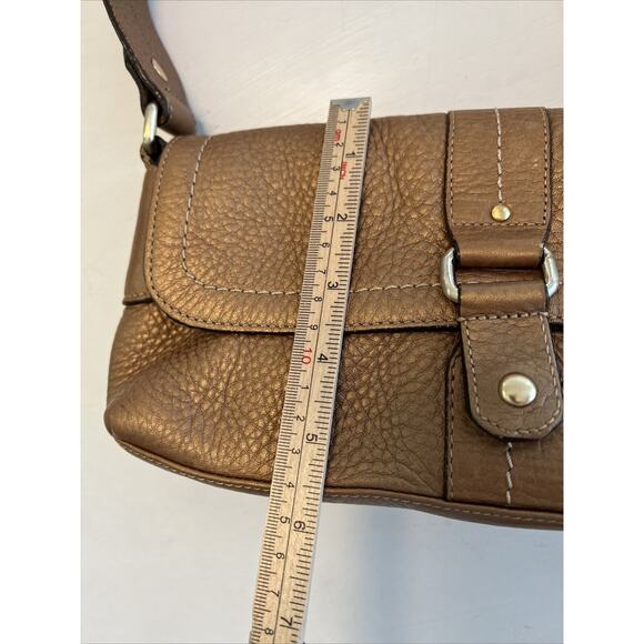 Fossil Tan/Gold Pebbled Leather Handbag Bag Purse #75082 Key Charm Classic READ - Picture 16 of 16